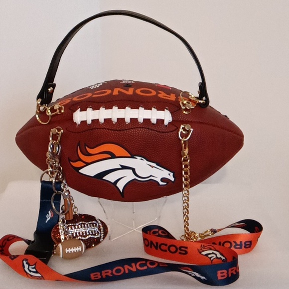 NWT BLING BLING Football 🏈 Keychain Purse Charm - Picture 7 of 7